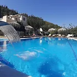 Avra Aparthotel Kalligoni