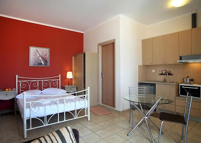 Avra Apartmanhotel Kalligoni