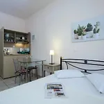 Avra Lägenhetshotell Kalligoni