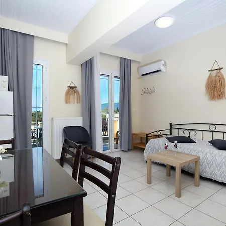 Avra アパートホテル Kalligoni