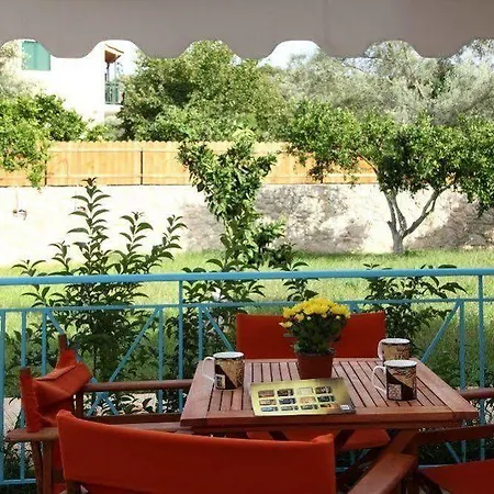 Avra アパートホテル Kalligoni