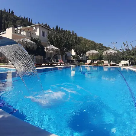 Avra アパートホテル Kalligoni